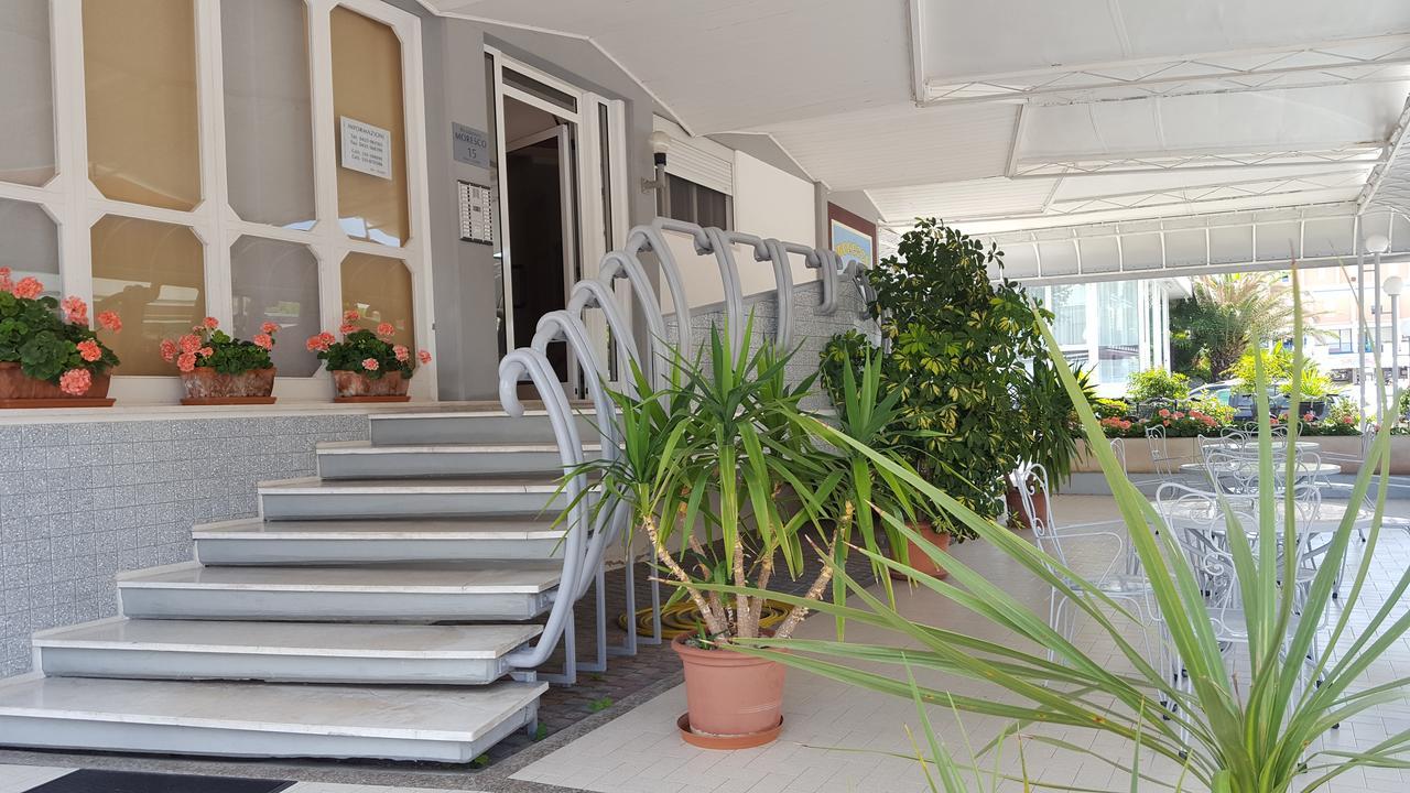 Residence Moresco リド・ディ・イエゾロ エクステリア 写真