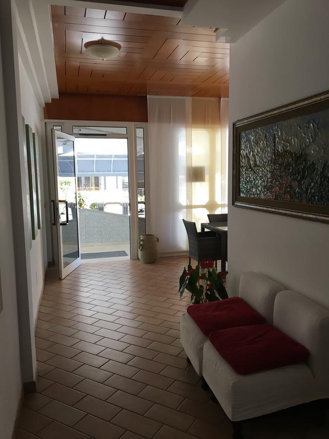 Residence Moresco リド・ディ・イエゾロ エクステリア 写真